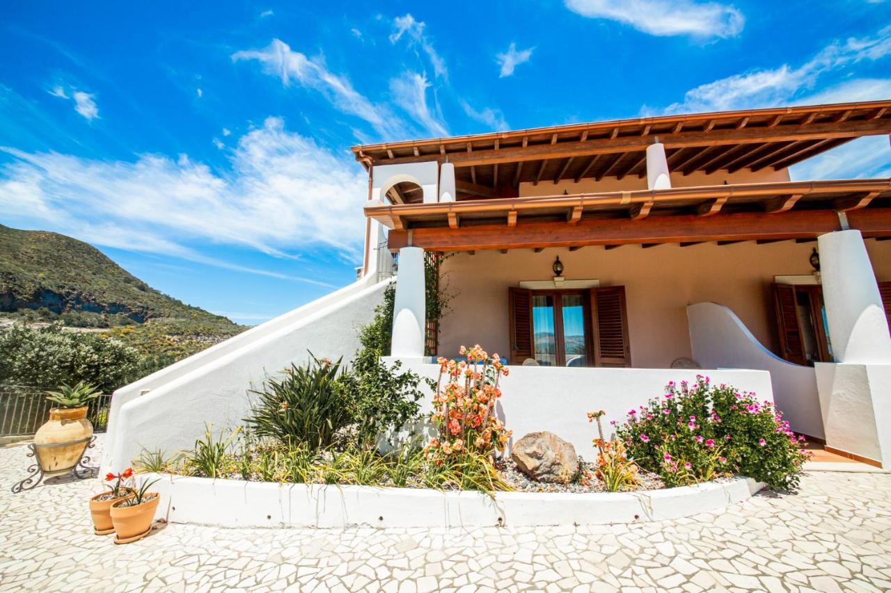 B&B Villa Maristella Lipari  Exterior photo